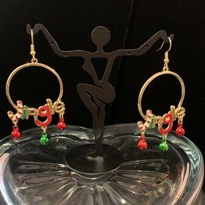 1215.🎄Jingle Hoop Dangle Earrings
